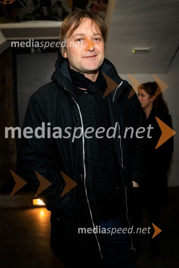  Zoran Čalić, kitarist skupine Big Foot MamaDruženje hišnih glasbenikov založbe Nika