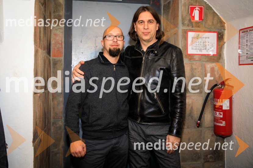 Druženje hišnih glasbenikov založbe Nika