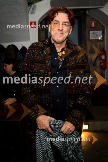  Goran Lisica Fox, direktor založbe Dallas recordsDruženje hišnih glasbenikov založbe Nika