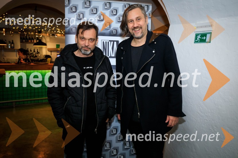  Krešimir Tomec, basist, producent, skupina Manouche;  Nermin Puškar, glasbenikDruženje hišnih glasbenikov založbe Nika