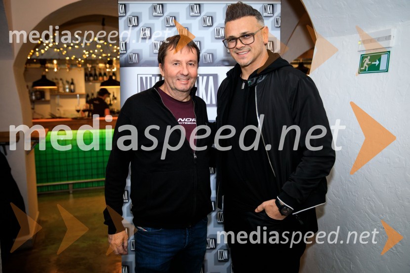  Darjo Rot, direktor založbe Nika Records;  Samuel Lucas, glasbenikDruženje hišnih glasbenikov založbe Nika