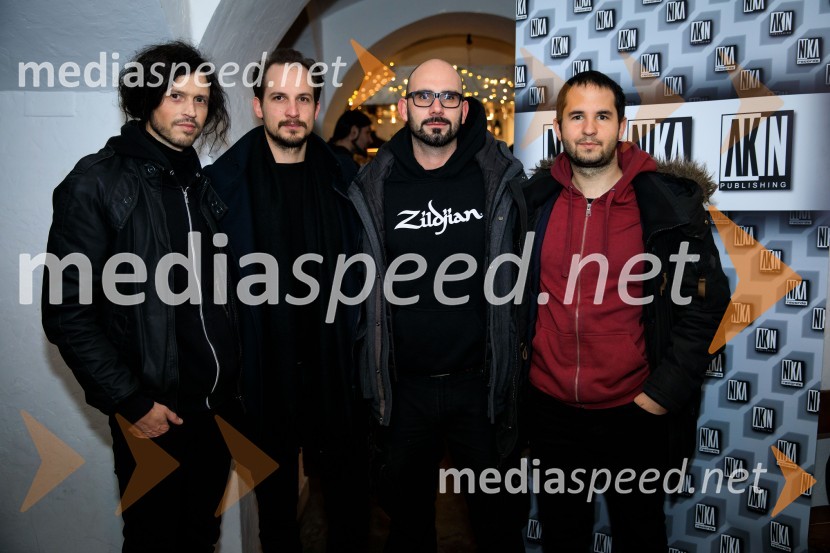  Vojko Šintler, zaseba Seven Days in May;  Jani Klavora, zasedba Seven Days in May;  Damjan Lebečnik, zaseba Seven Days in May;  Rok Cizelj, zaseba Seven Days in MayDruženje hišnih glasbenikov založbe Nika