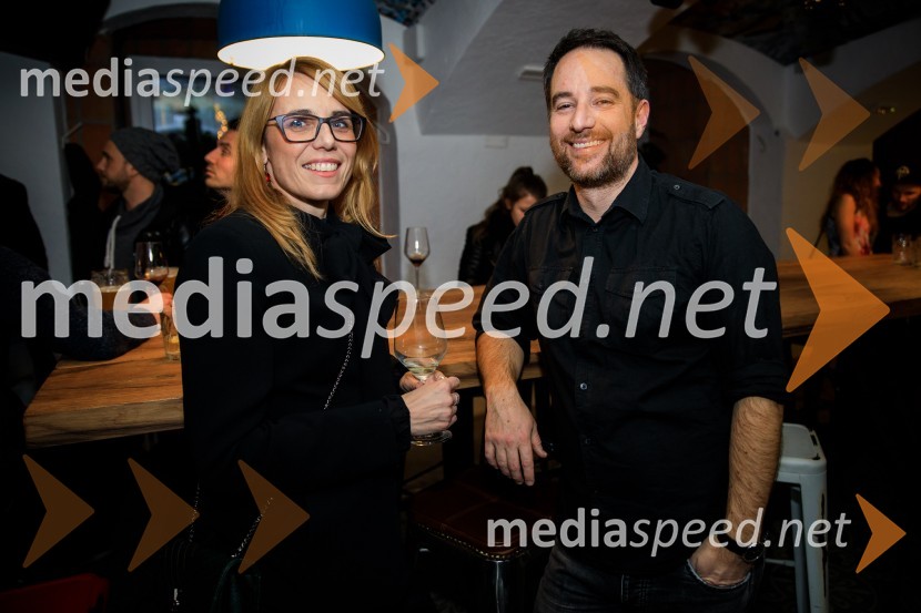 Druženje hišnih glasbenikov založbe Nika