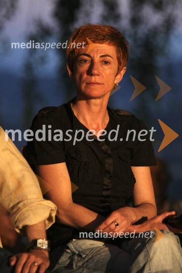 Suzana Tratnik, nominiranka za nagrado kresnik za roman Tretji svet 
Podelitev nagrad kresnik 2008