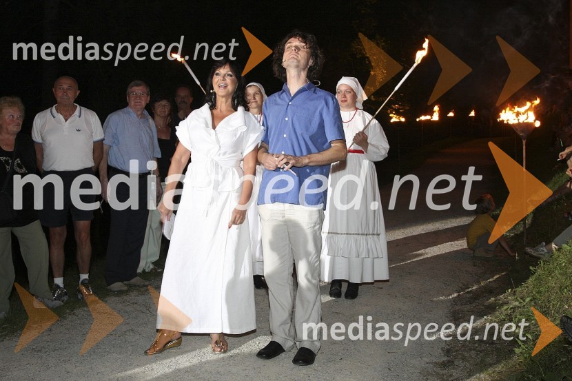 Miša Molk in Jure LongykaPodelitev nagrad kresnik 2008