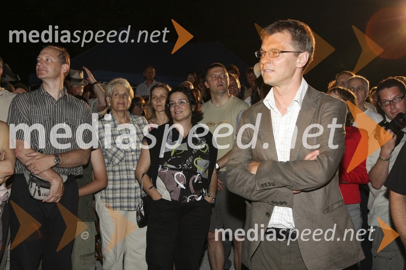 Štefan Kardoš, dobitnik nagrade kresnik za roman Rizling polkaPodelitev nagrad kresnik 2008