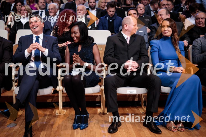  Borut Pahor, predsednik Republike Slovenije;  ... ;  ... ;  Mirjam Poterbin, mama Luke DončićaLuka Dončić in Janja Garnbret športnika leta 2018