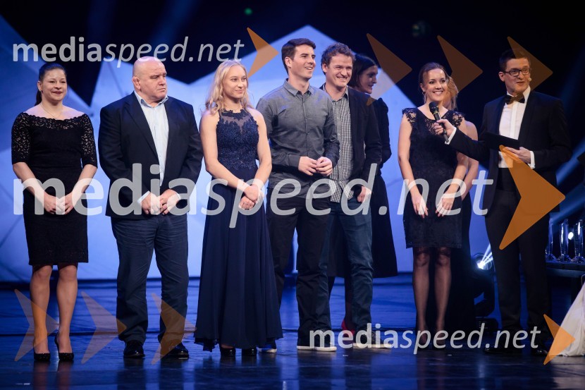  Tina Trstenjak, judoistka;  ... ;  Janja Garnbret, slovenska športna plezalka;  Žan  Košir, deskar na snegu;  ... ;  ... ;  Saša  Jerković, novinarLuka Dončić in Janja Garnbret športnika leta 2018