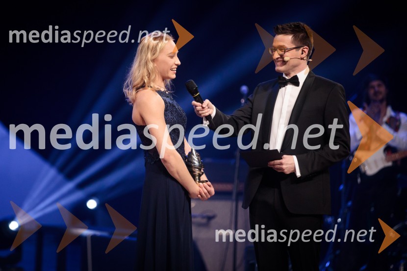  Janja Garnbret, slovenska športna plezalka;  Saša  Jerković, novinarLuka Dončić in Janja Garnbret športnika leta 2018