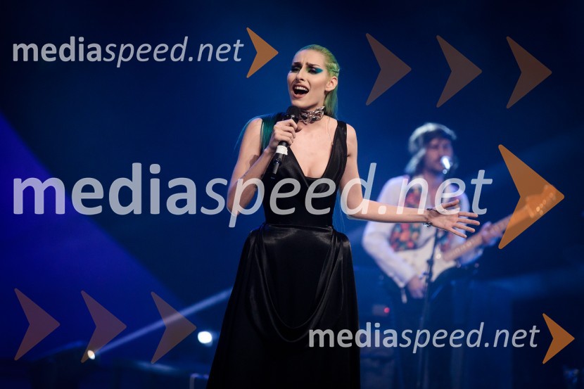  Sara Briški Cirman - Raiven, pevka, harfistkaLuka Dončić in Janja Garnbret športnika leta 2018