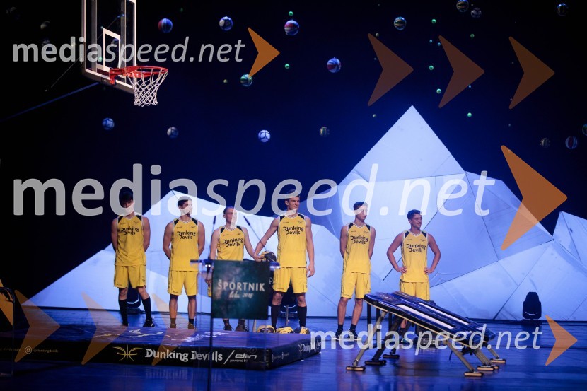 akrobatska skupina Dunking devilsLuka Dončić in Janja Garnbret športnika leta 2018