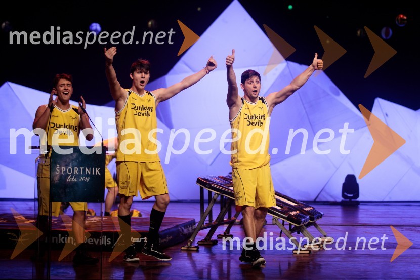 akrobatska skupina Dunking devilsLuka Dončić in Janja Garnbret športnika leta 2018