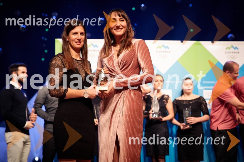  Tina Mrak, jadralka;  Veronika Macarol, jadralkaLuka Dončić in Janja Garnbret športnika leta 2018