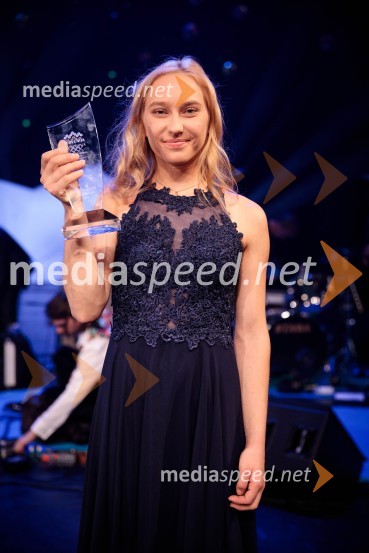  Janja Garnbret, slovenska športna plezalkaLuka Dončić in Janja Garnbret športnika leta 2018