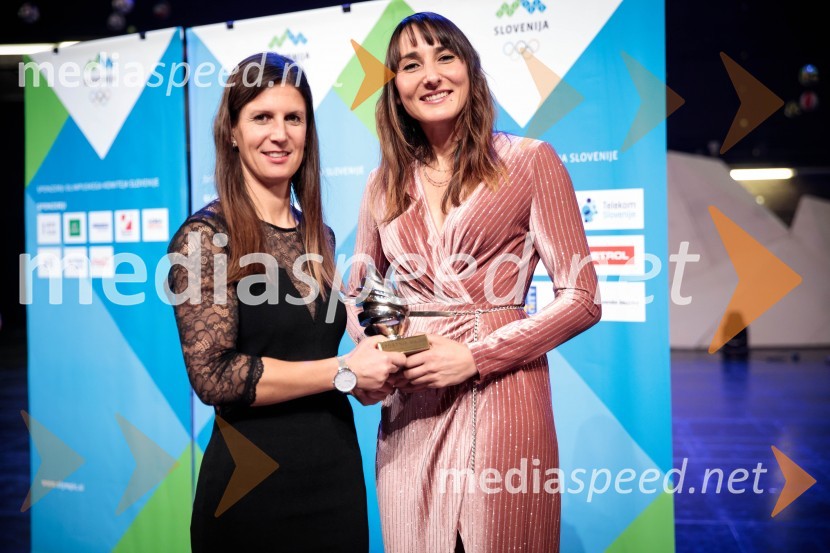 Tina Mrak, jadralka;  Veronika Macarol, jadralkaLuka Dončić in Janja Garnbret športnika leta 2018