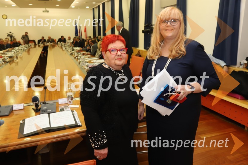  Zdenka Križanič, mestna svetnica MOM, Lista župana Andreja Fištravca;  Melita  Petelin, mestna svetnica MOM, Lista Melite PetelinKonstitutivna seja Mestnega sveta MO Maribor