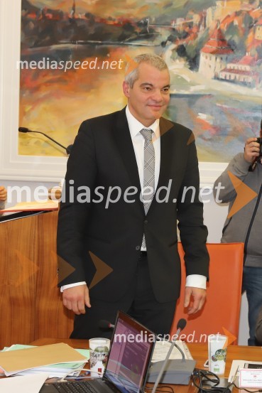  Aleksander Saša Arsenovič, župan Mestne občine MariborKonstitutivna seja Mestnega sveta MO Maribor
