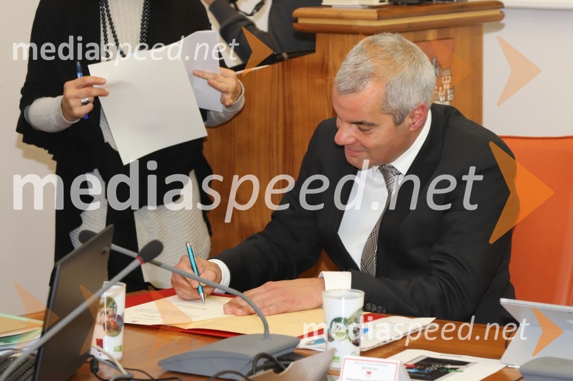  Aleksander Saša Arsenovič, župan Mestne občine MariborKonstitutivna seja Mestnega sveta MO Maribor