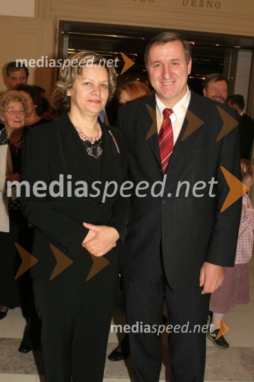 Jožef Jerovšek, poslanec SDS  s soprogo JožicoLabodje jezero, premiera baleta SNG Maribor