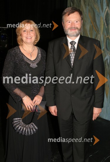 Dr. Ivan Rozman, rektor Univerze v Mariboru s soprogo dr. Janjo Črčinovič RozmanLabodje jezero, premiera baleta SNG Maribor