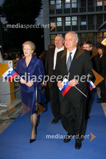 Andrej Bajuk, minister za finance z ženoProslava ob Dnevu državnosti 2008
