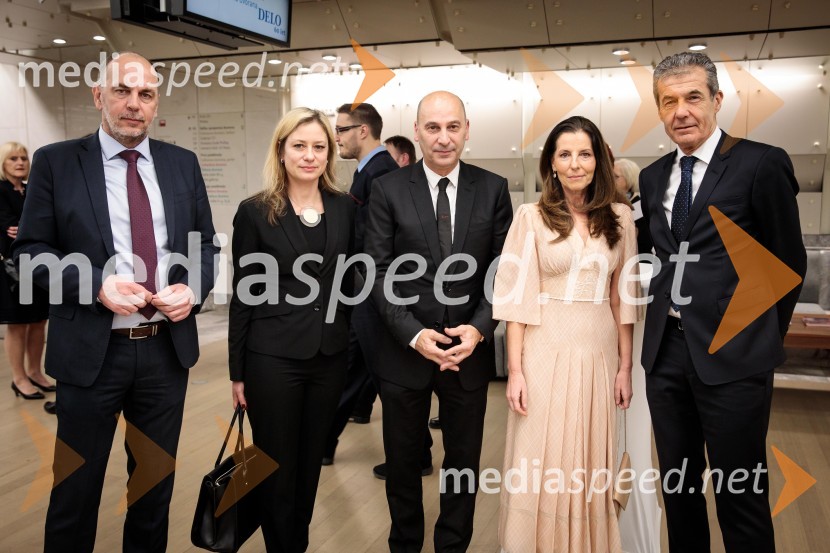  ... ;  Monika Kamenšek, direktorica oglasnega trženja, Delo, d.o.o.;  Marjan  Batagelj, predsednik upravnega odbora, Postojnska jama;  Katja Dolenc Batagelj, izvršna dirketorica trženja, Postojnska jama;  Stojan Petrič, predsednik uprave družbe FMRDelo 60 let
