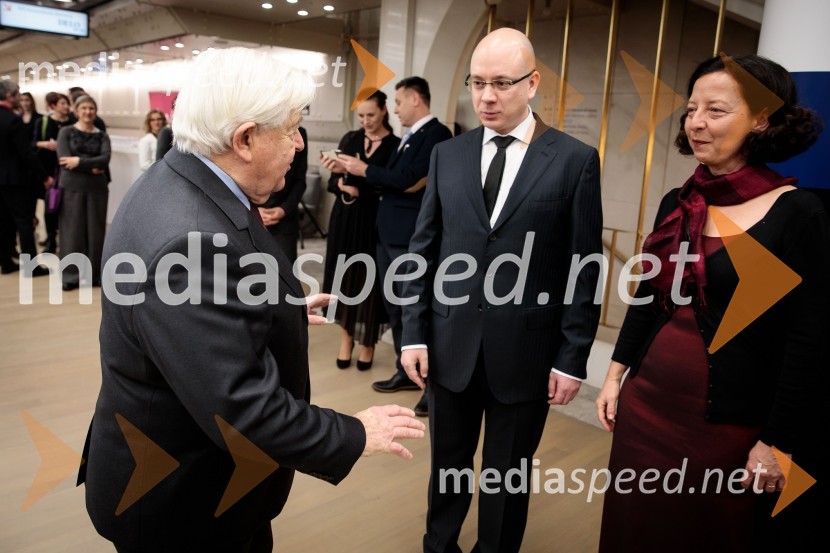  Milan Kučan, nekdanji predsednik Republike Slovenije;  Uroš Urbas, Odgovorni urednik časopisa Delo in Nedelo ter delo.si;  Ženja Leiler, namestnica odgovornega urednika, DeloDelo 60 let
