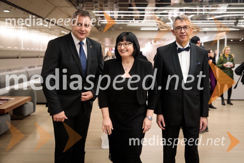  Dejan Židan, predsednik Državnega zbora Republike Slovenije;  Nataša  Luša, direktorica družbe Delo d.o.o.;  Andrej  Kren, glavni direktor družbe Delo d.o.o.Delo 60 let