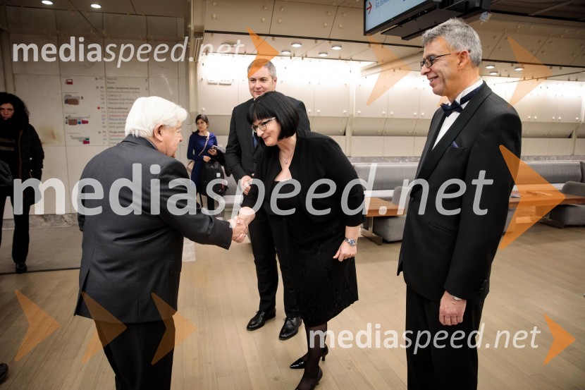  Milan Kučan, nekdanji predsednik Republike Slovenije;  Dejan Židan, predsednik Državnega zbora Republike Slovenije;  Nataša  Luša, direktorica družbe Delo d.o.o.;  Andrej  Kren, glavni direktor družbe Delo d.o.o.Delo 60 let