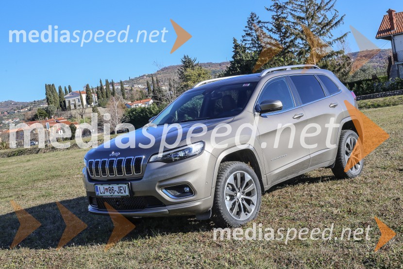 Jeep CherokeePredstavitev novosti iz palete Jeep