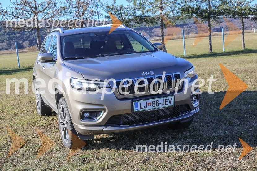 Jeep CherokeePredstavitev novosti iz palete Jeep