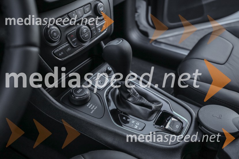 Jeep CherokeePredstavitev novosti iz palete Jeep