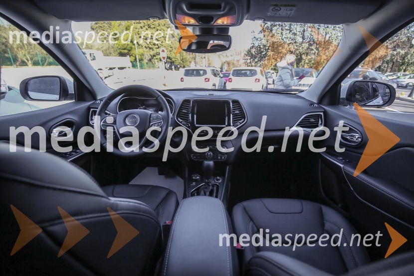 Jeep CherokeePredstavitev novosti iz palete Jeep