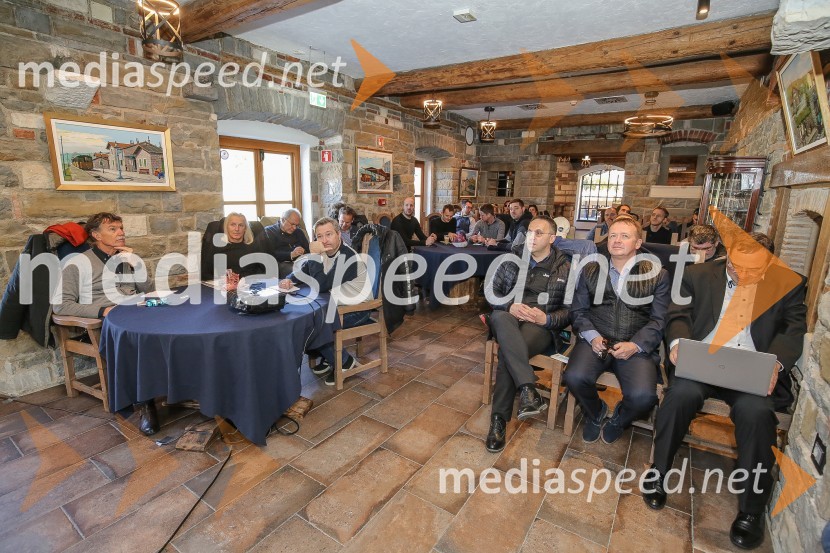 Predstavitev novosti iz palete JeepPredstavitev novosti iz palete Jeep