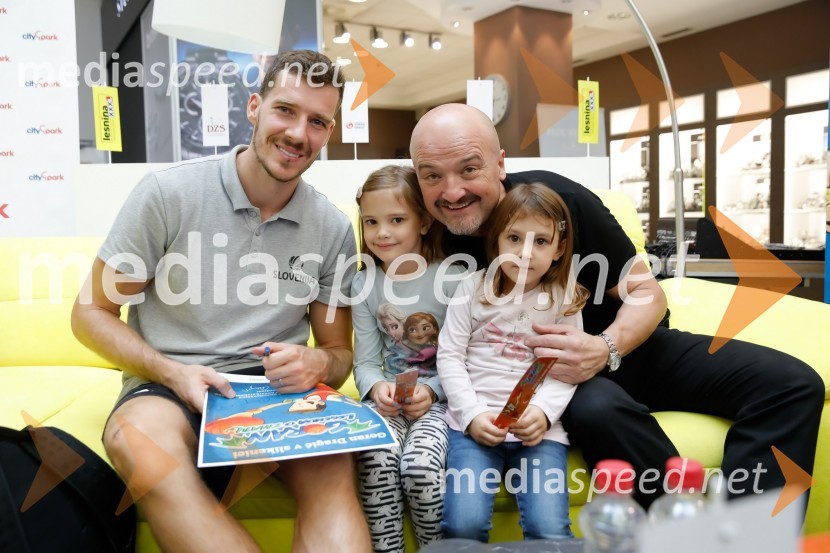  Goran Dragić, košarkar;  Primož Suhodolčan, otroški in mladinski pisateljGoran Dragić, košarkar