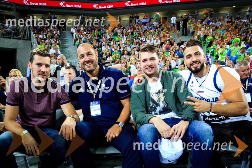  Goran Dragić, košarkar;  Marko Milić, nekdanji slovenski vrhunski košarkar;  Luka  Dončić, košarkar;  Challe Salle, glasbenikGoran Dragić, košarkar