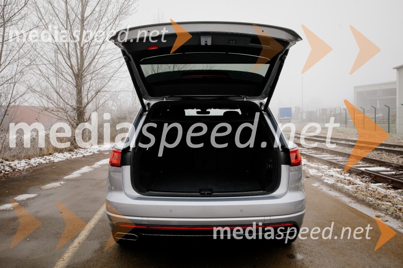 Volkswagen Touareg R-Line V6 3.0 TDIVolkswagen Touareg R-Line V6 3.0 TDI, mediaspeed test