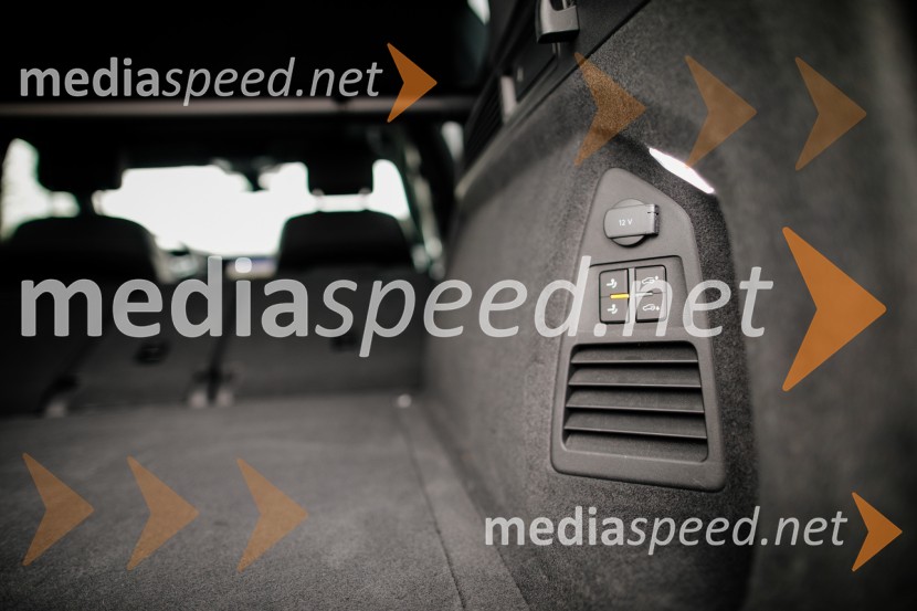 Volkswagen Touareg R-Line V6 3.0 TDIVolkswagen Touareg R-Line V6 3.0 TDI, mediaspeed test