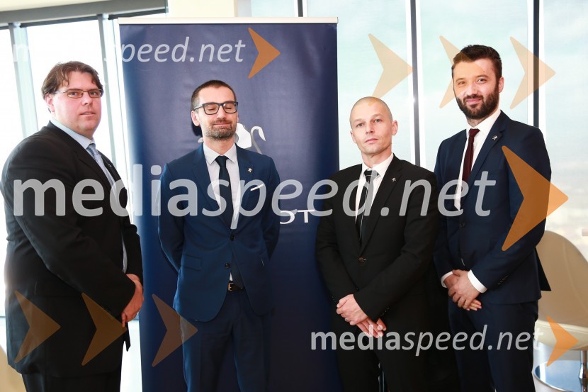  Martin Fajt, produktni vodja, P Automobil Import;  Gregor Draksler, direktor marketinga, P Automobil Import;  Adam Kavšek, direktor znamke Peugeot, P Automobil Import;  Aleksander Djekanović, asistent produktnega vodje, P Automobil ImportPeugeot 508, slovenska predstavitev
