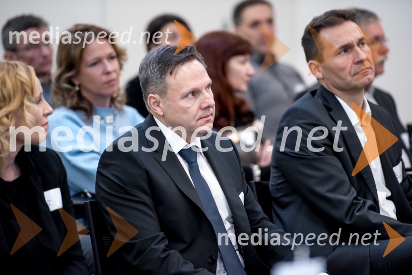  Valentin Ilievski, direktor, Messer SlovenijaKick Off Meeting, predstavitev izsledkov raziskave in diskusija o digitalizaciji v podjetjih