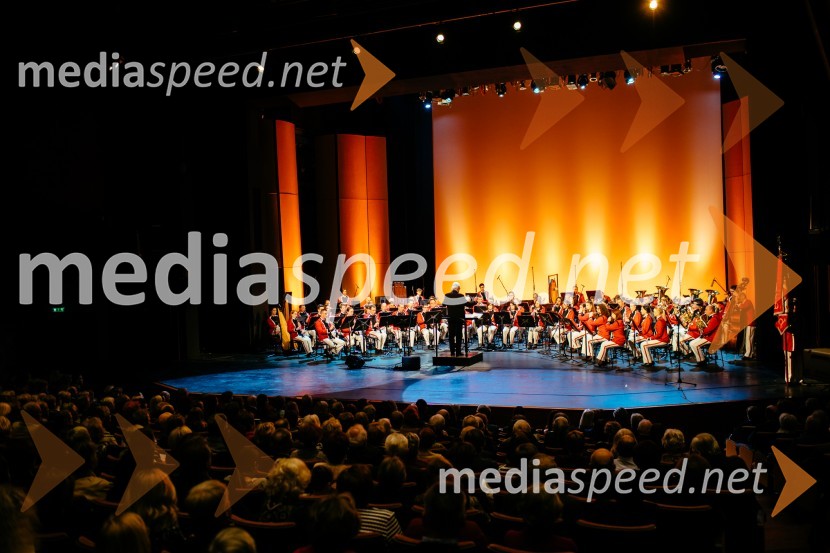 33. tradicionalni novoletni koncert Pihalnega orkestra Pošta Maribor33. tradicionalni novoletni koncert Pihalnega orkestra Pošta Maribor