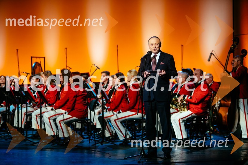  Stane Kocutar,  odgovorni urednik, novinar, mestni viničar in skrbnik Stare trte33. tradicionalni novoletni koncert Pihalnega orkestra Pošta Maribor