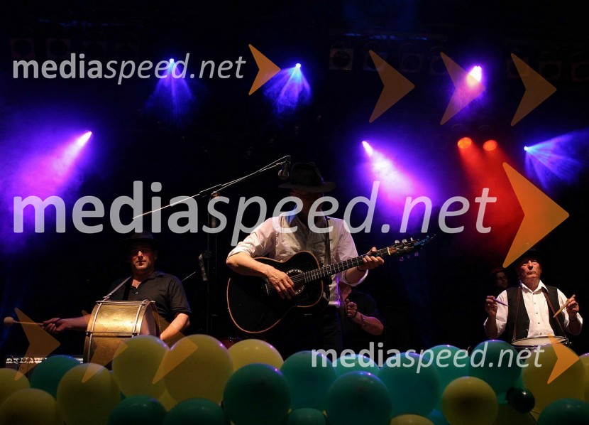 Andi Sobočan, skupina Beltinška banda, Vlado Kreslin, pevec in Milan Kreslin, skupina Beltinška banda in oče Vlada KreslinaSoboški dnevi: koncert Vlado Kreslin