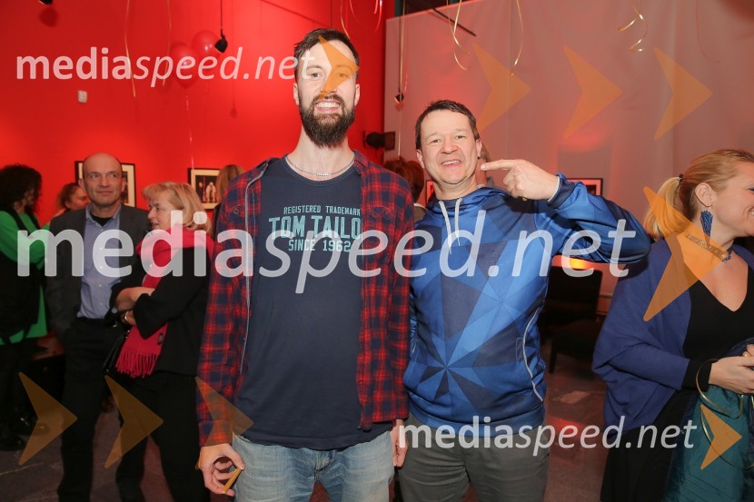  ... ;  Andrej  Težak-Tešky, stand-up komik, manager, producent, tekač na dolge proge in dobrodelnežPredstava za vsako priložnost, premiera