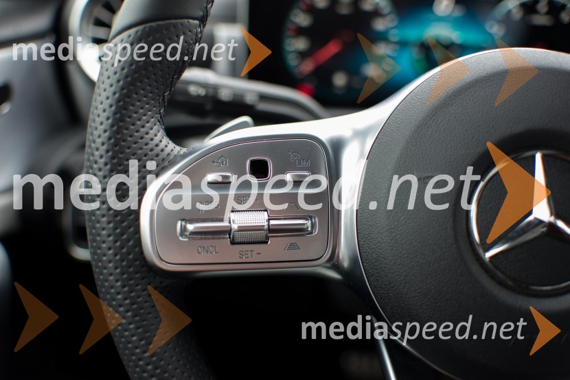 Mercedes-Benz A 200 AMG lineMercedes-Benz A 200 AMG Line, mediaspeed test