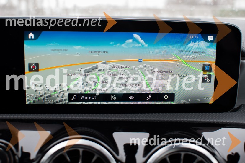 Mercedes-Benz A 200 AMG lineMercedes-Benz A 200 AMG Line, mediaspeed test