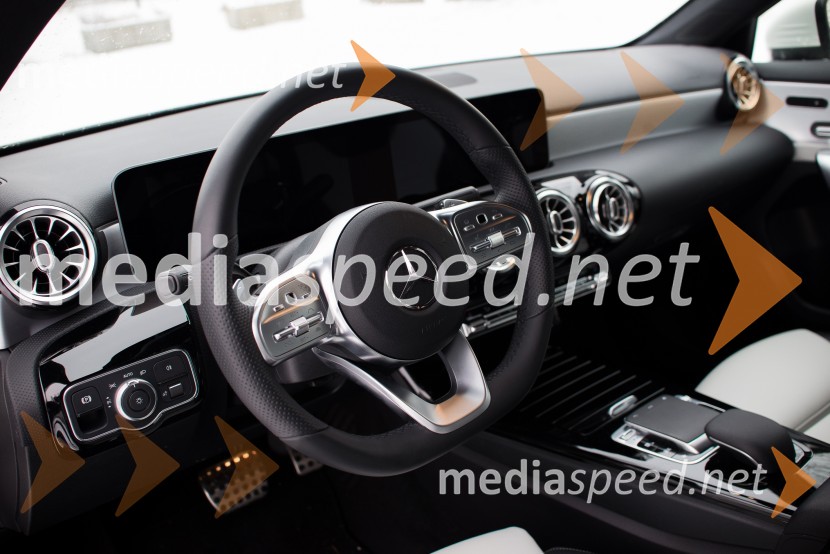 Mercedes-Benz A 200 AMG lineMercedes-Benz A 200 AMG Line, mediaspeed test