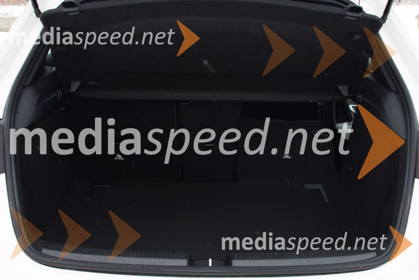 Mercedes-Benz A 200 AMG lineMercedes-Benz A 200 AMG Line, mediaspeed test