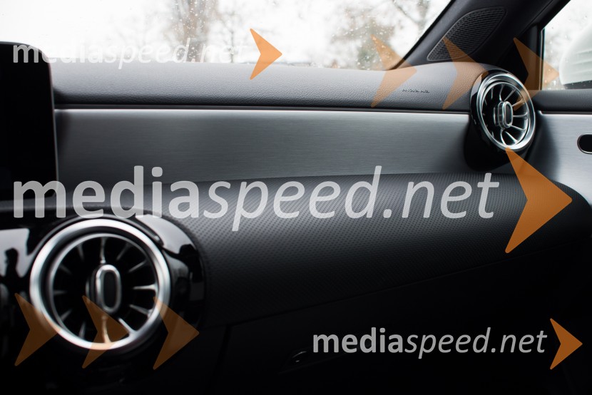 Mercedes-Benz A 200 AMG lineMercedes-Benz A 200 AMG Line, mediaspeed test
