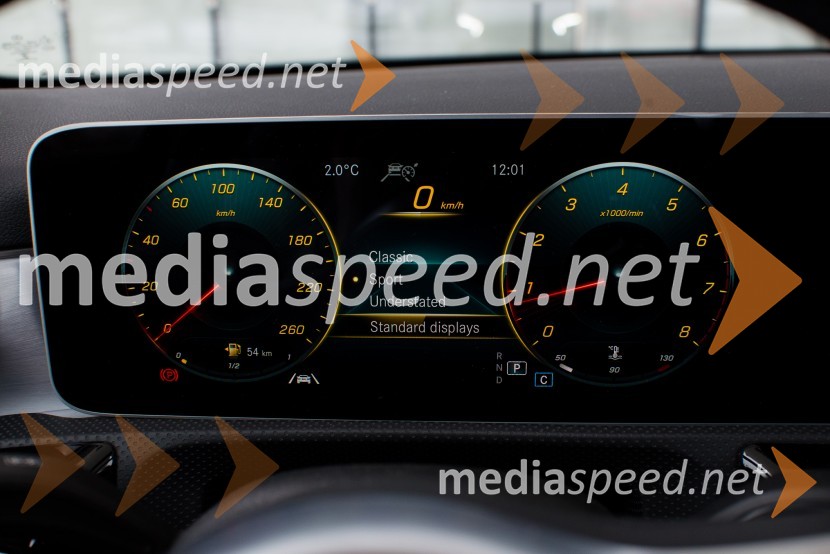 Mercedes-Benz A 200 AMG lineMercedes-Benz A 200 AMG Line, mediaspeed test